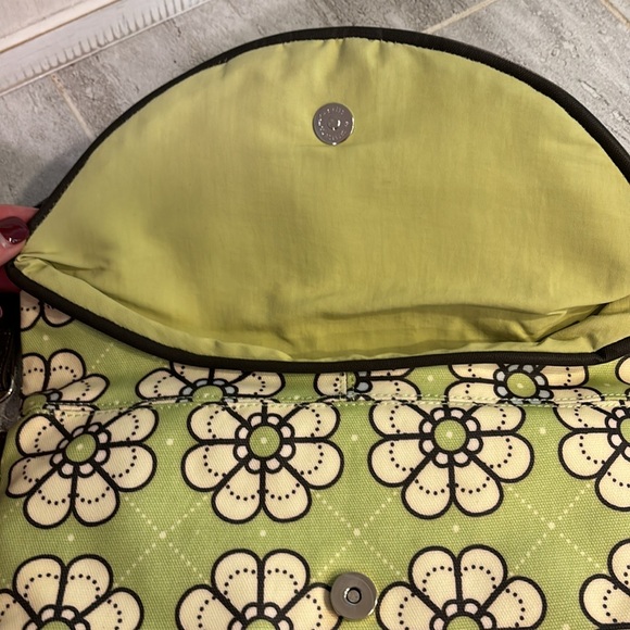 Petunia Pickle Bottom Purse - Picture 4 of 6